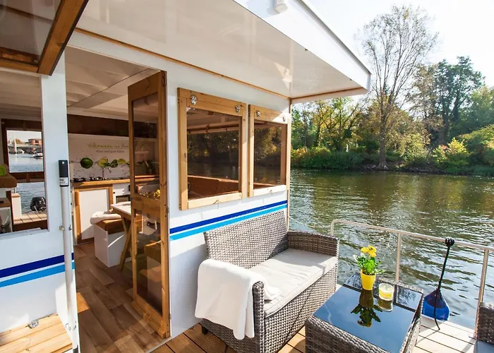 Botel Lisa Boot 4 Priepert